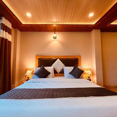 Sana Luxury Cottage, Manali Экстерьер фото